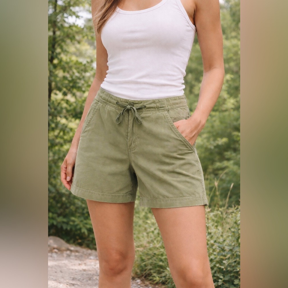 Patagonia Organic Cotton Green Drawstring Shorts Women’s XS Outdoor Casual